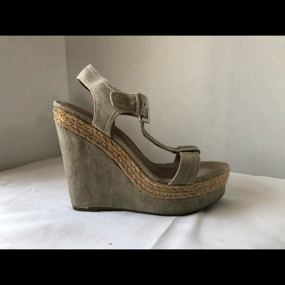 Wedges - Picture 2 of 7
